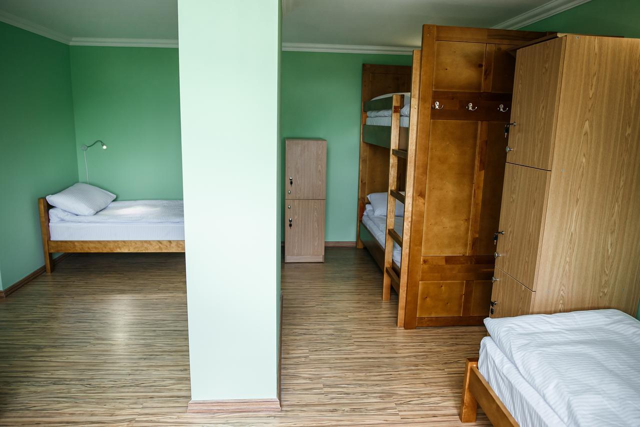 Sweet Home Hostel / Guest House Chernivtsi Ngoại thất bức ảnh