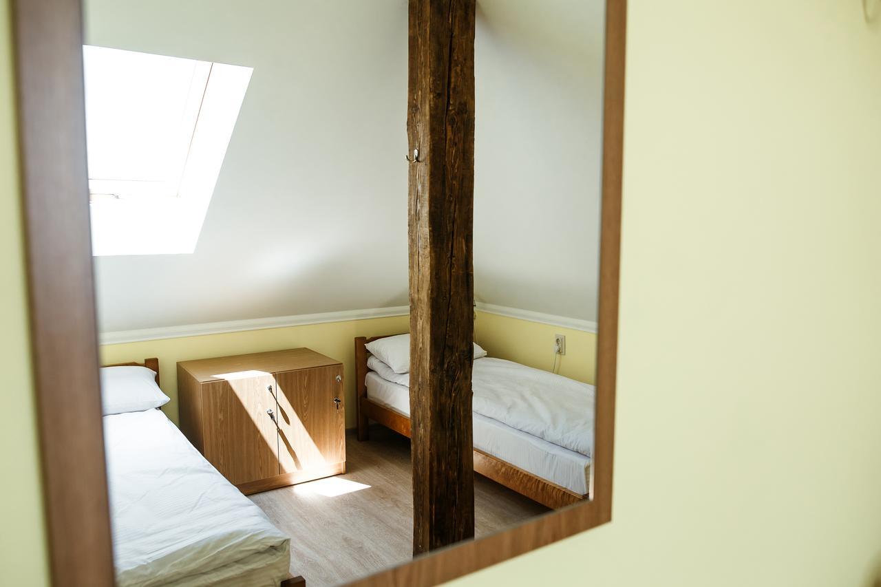 Sweet Home Hostel / Guest House Chernivtsi Ngoại thất bức ảnh