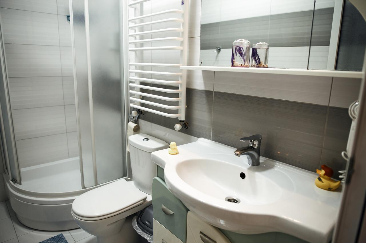 Sweet Home Hostel / Guest House Chernivtsi Ngoại thất bức ảnh